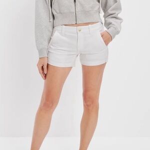 American Eagle Super Stretch Shorts | White | Women’s 10